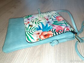 Crossbody kabelka