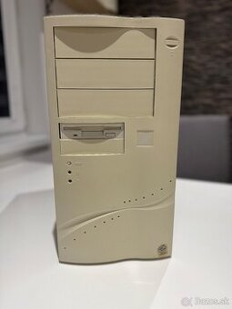 Retro Vintage Intel Celeron 633MHz TOP STAV