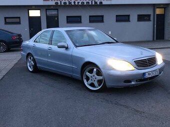 Mercedes-Benz S320 w220