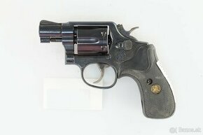 Revolvery Smith & Wesson 38 Special