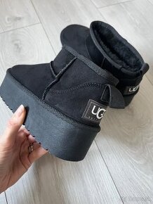 Dámske UGG čižmičky mini black