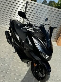 Honda pcx 2023