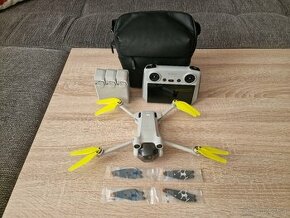 DJI MINI 3 PRO FLY MORE COMBO - 1