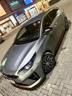 Kia ProCeed 1.6 T-GDi GT A/T