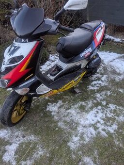 Aprilia SR 50