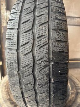 Predám 225/65R16C - 1