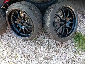 5x100 r18 nove pneu