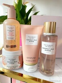 Victoria’s Secret Set Coconut Milk & Rose