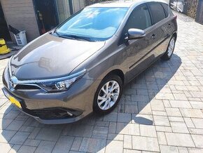 Toyota Auris 1.6