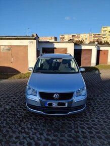 Volkswagen touran 1.9 TDI Diesel rok výroby 2009