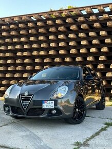 Alfa Romeo Giulietta 2.0 JTD 175k Distinctive - 1