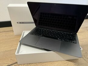 MacBook Air 13 M1 CPU8 GPU7 256gb