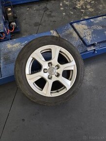 Predam disky a zimné pneumatiky 205/55 R16 audi