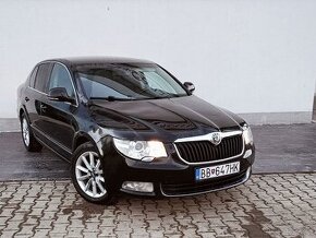 Škoda Superb 2012 CR