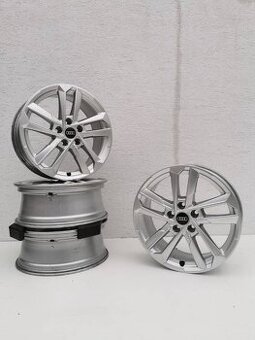 Audi A3 original alu disky 6,5J 5x112 R17 ET43