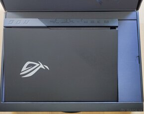 ASUS ROG Strix SCAR 15 G533QM