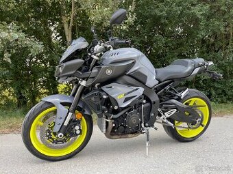 Yamaha MT10 - 1