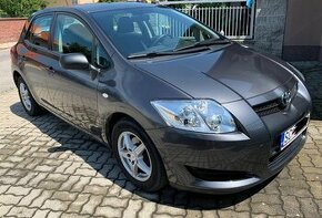 Toyota Auris 1,33 VVT-i r.v. 2009, 302500 km