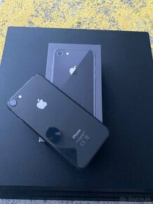 iPhone 8 64GB