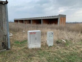 Predaj pozemku s projektom priemyselnej haly v obci Drahovce - 1