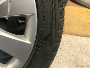 Pneumatiky zimné 225/45 R17