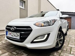 HYUNDAI i30 SW, 1,6i, BENZÍN, FAMILY, 88KW (120PS),SK 6/2017