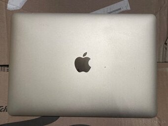 [04] Apple MacBook Retina 12” (2015) na diely