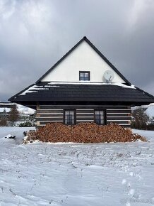 Chalupa Dom na Chotári. BanskoBystrický kraj