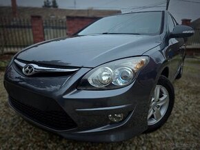 Hyundai i30 1.4i CVVT Facelift 2011 111 000km