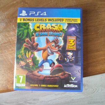 Crash Bandicoot trilogy  ( Ps4 )