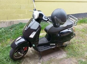 Vymením skúter Vespa GTS ie 125