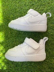 Tenisky Nike 9 cm (UK2.5) - 1