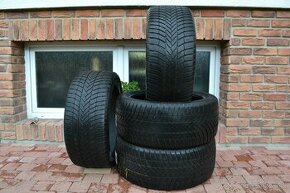 275/40 R20 Zimne pneumatiky Bridgestone 4ks