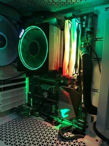 Ryzen 5600 G + B450 + 16 GB Ram + 512 GB XPG NVMe