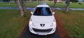 peugeot 207 , 1,4  70KW, rok 2012