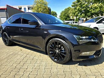 Škoda Superb III 2.0 TDi 140 kw LAURIN & KLEMENT SK