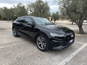 Audi Q8 50TDI Sport