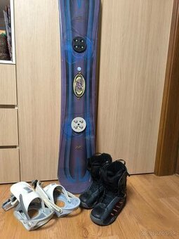 Predám snowboard full set