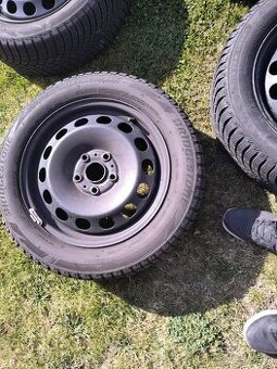 205/55R16 Bridgestone Blizzak LM001 na plechových diskoch - 1