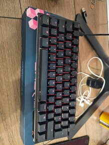 Ducky One 2 Mini 60% compact