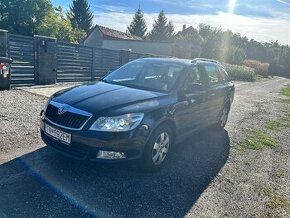 Predám škoda octavia 2 facelift 1,6 TDi automat - 1