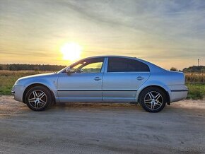 Skoda Superb 1