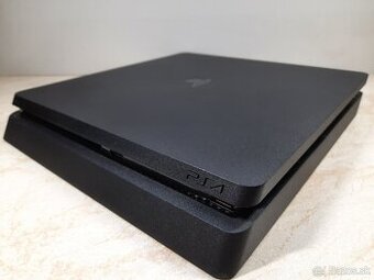 Rezervované - Predám PS4 Slim, model CUH-2116A, FW 10.01