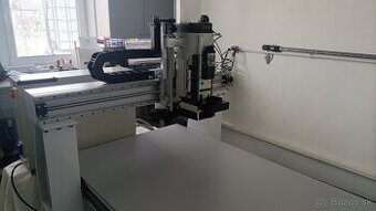 CNC freza, router