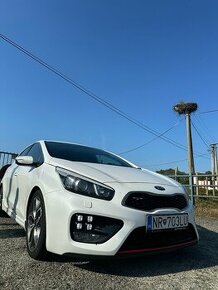 Kia Ceed GT - 1