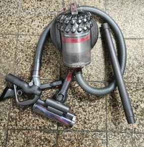 Dyson cinetic big ball animal pro - tesne pred smrtou