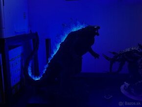 Figurka Godzilla LED podsvietenie