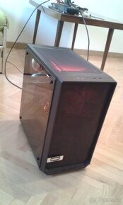 PC (i5 7500, 8GB DDR4, GTX1050ti, ssd 256GB nvme)