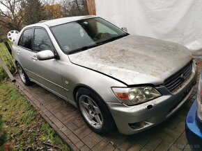 Lexus IS200 Xe10