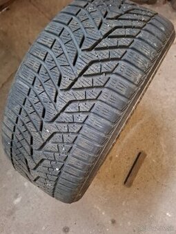 Zimne gumy yokohama 255/40r19